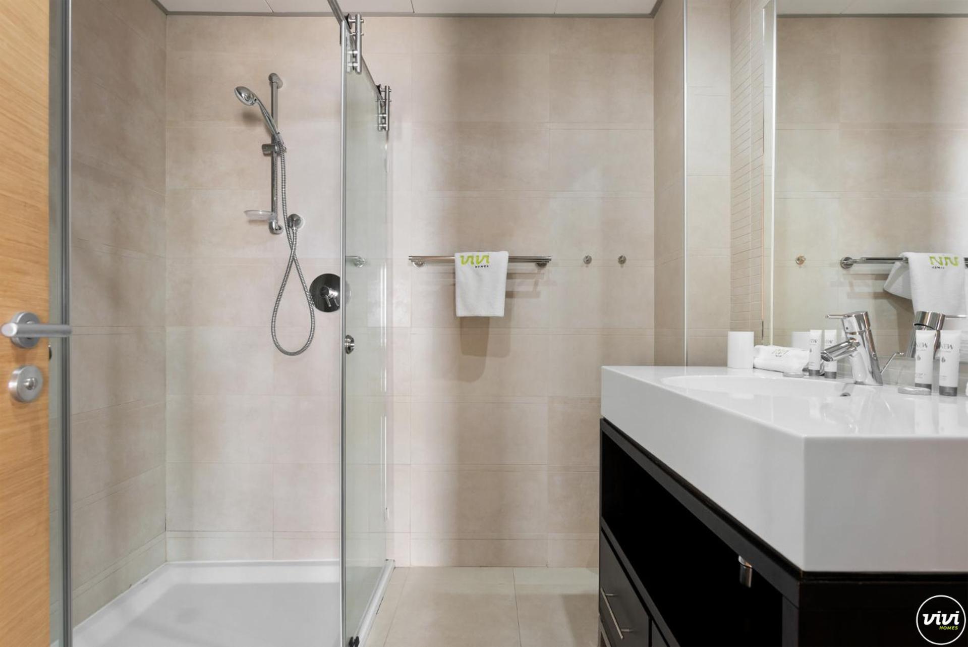 Apartment Vivi Homes - Elisa Pool, Gym & Sea View Marbella
