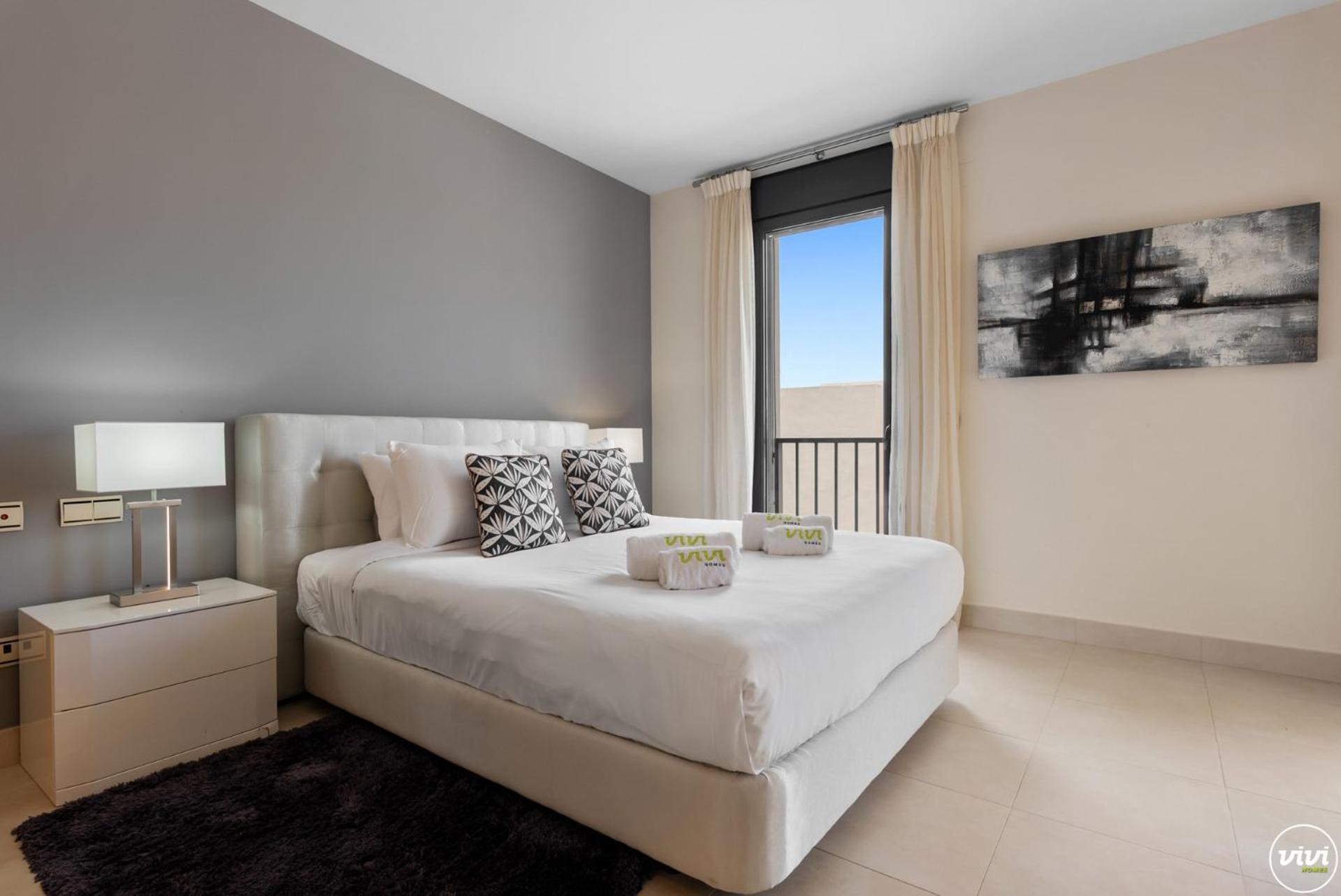 Vivi Homes - Elisa Pool, Gym & Sea View Apartment Marbella
