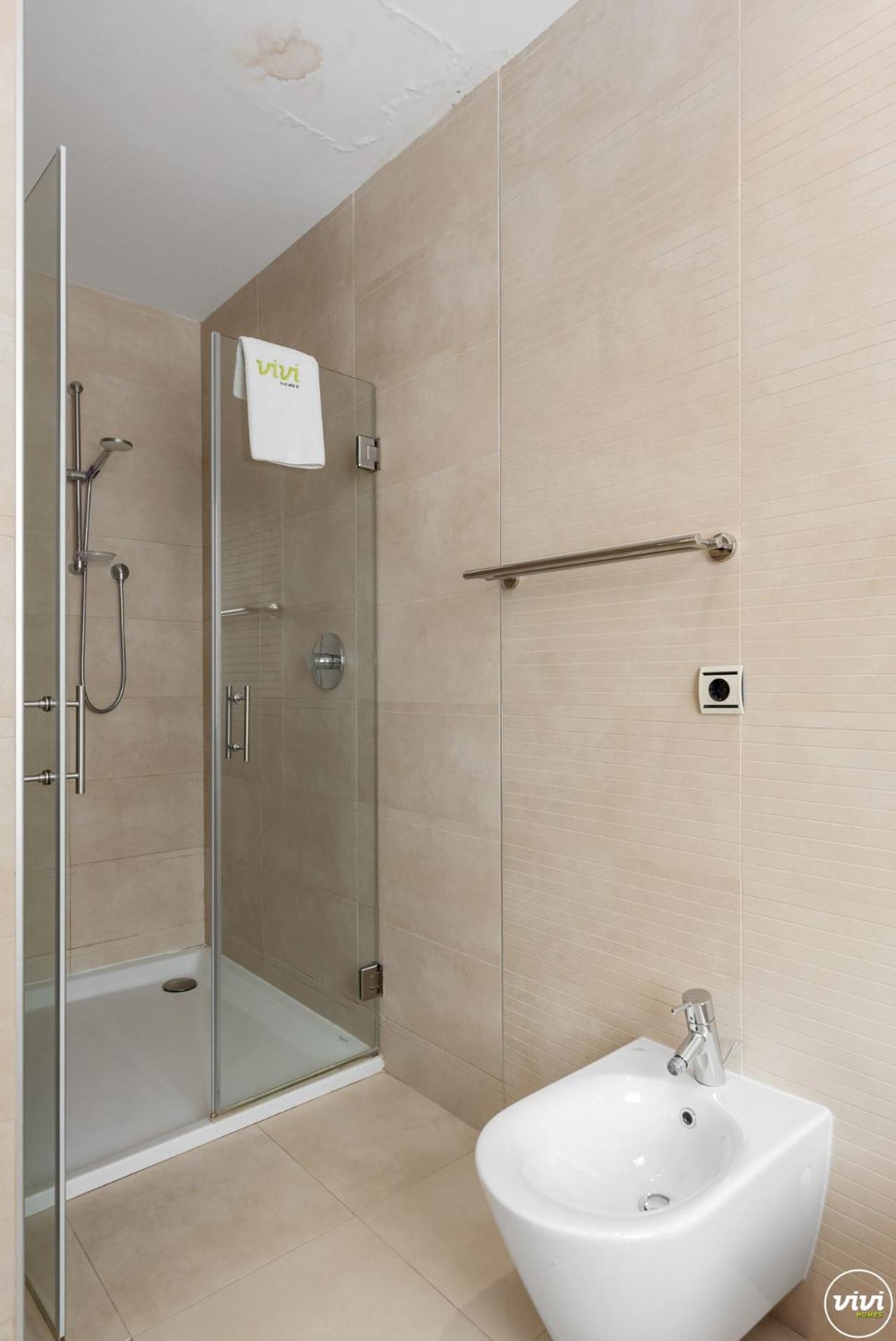 Apartment Vivi Homes - Elisa Pool, Gym & Sea View *