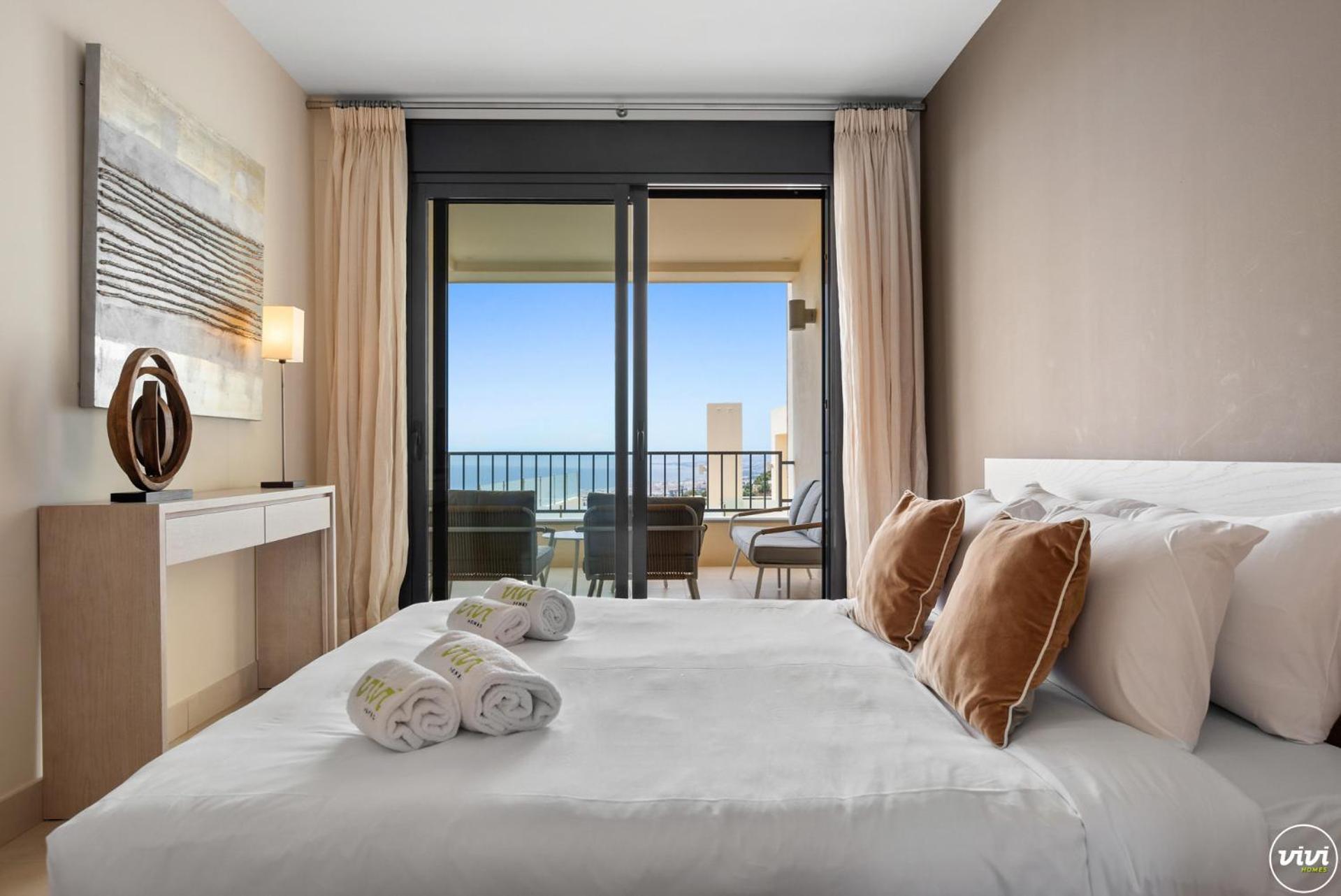 Apartment Vivi Homes - Elisa Pool, Gym & Sea View Marbella