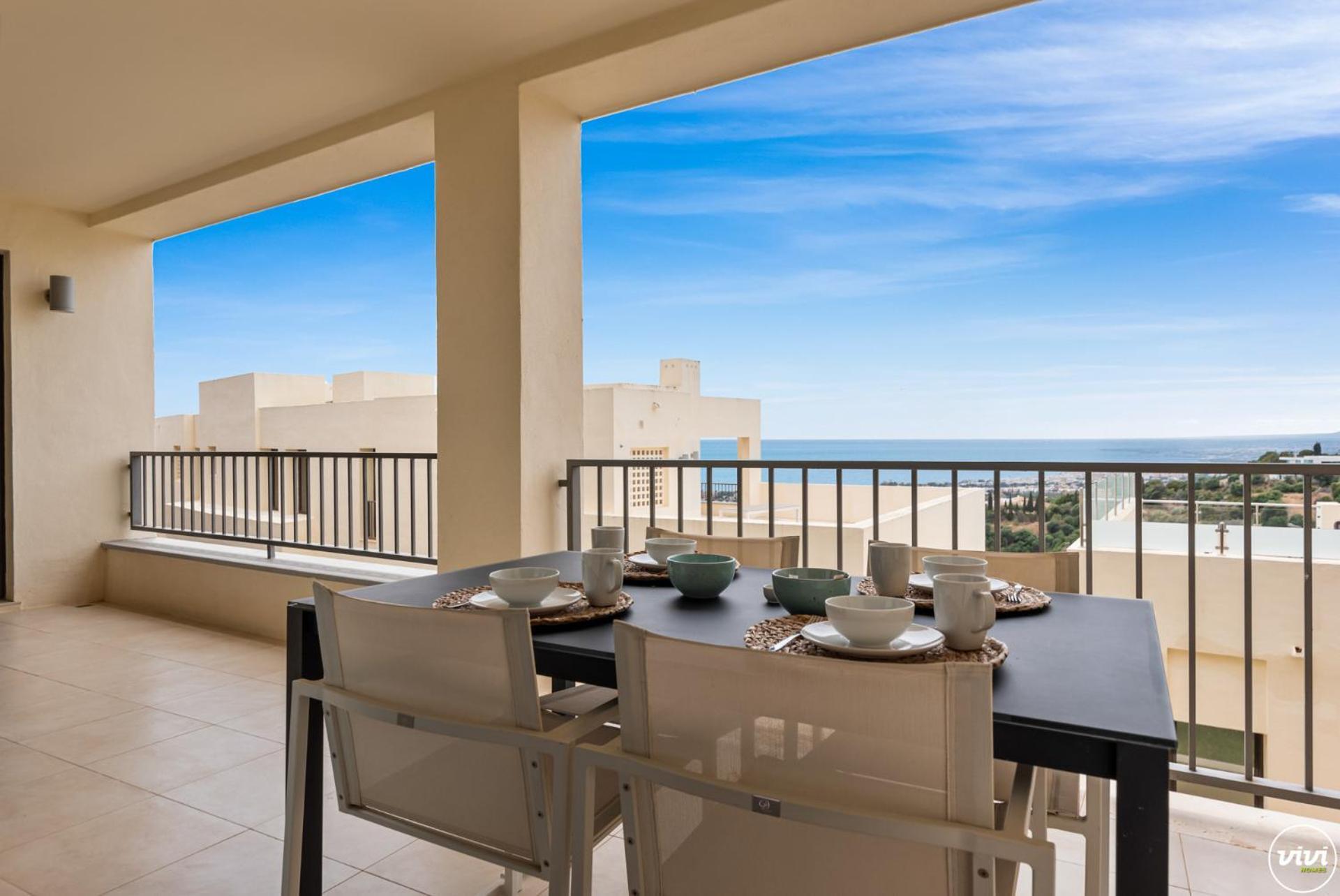 Vivi Homes - Elisa Pool, Gym & Sea View